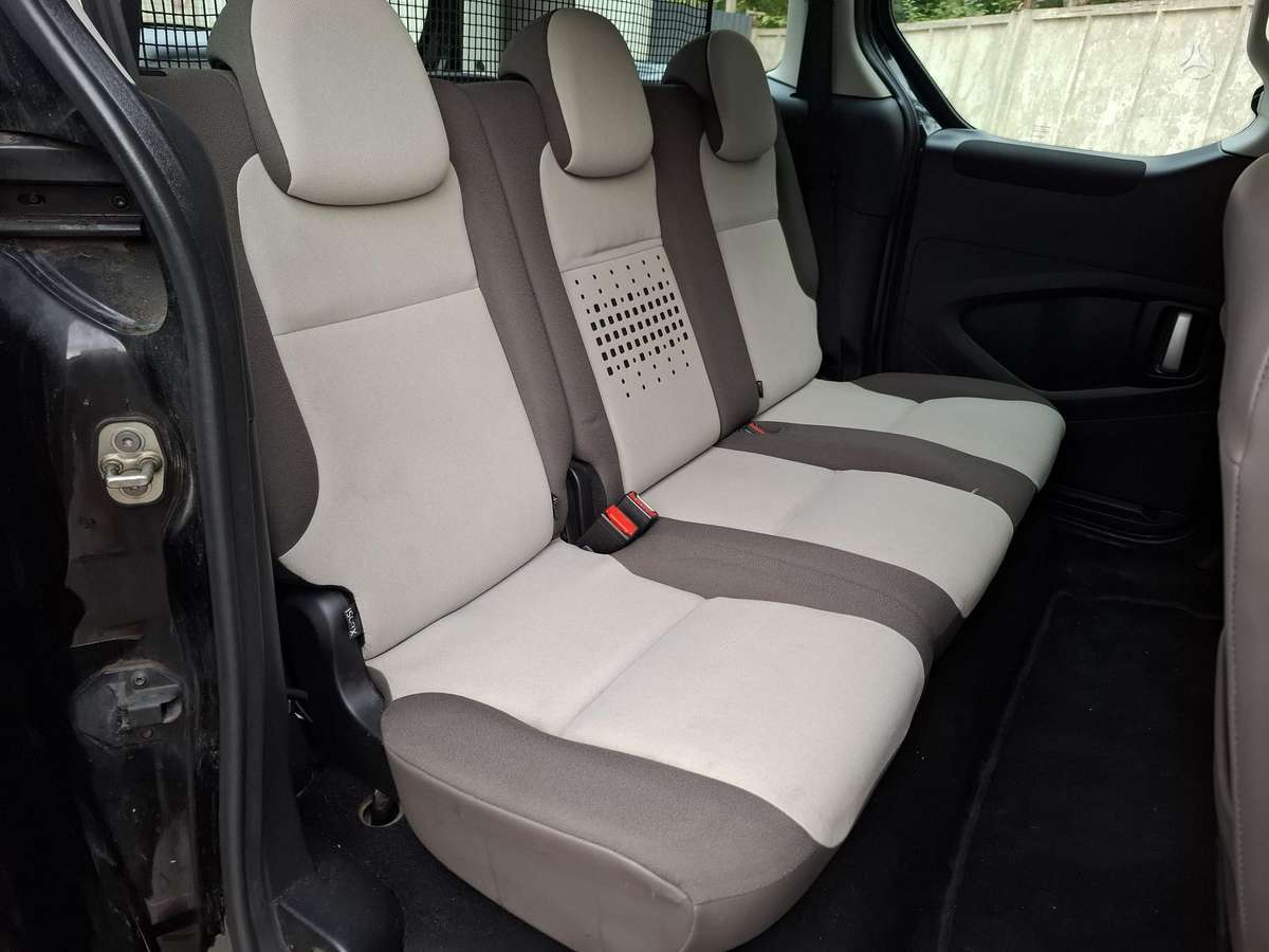 Citroen Berlingo 2015 — photo 25