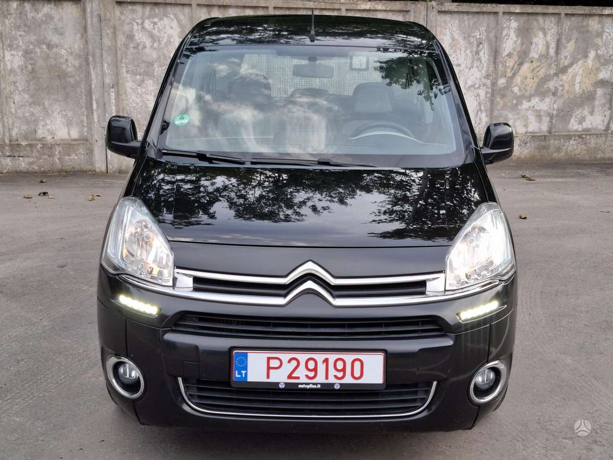 Citroen Berlingo 2015 — engine 1560 cm³, 92 HP (68kW)