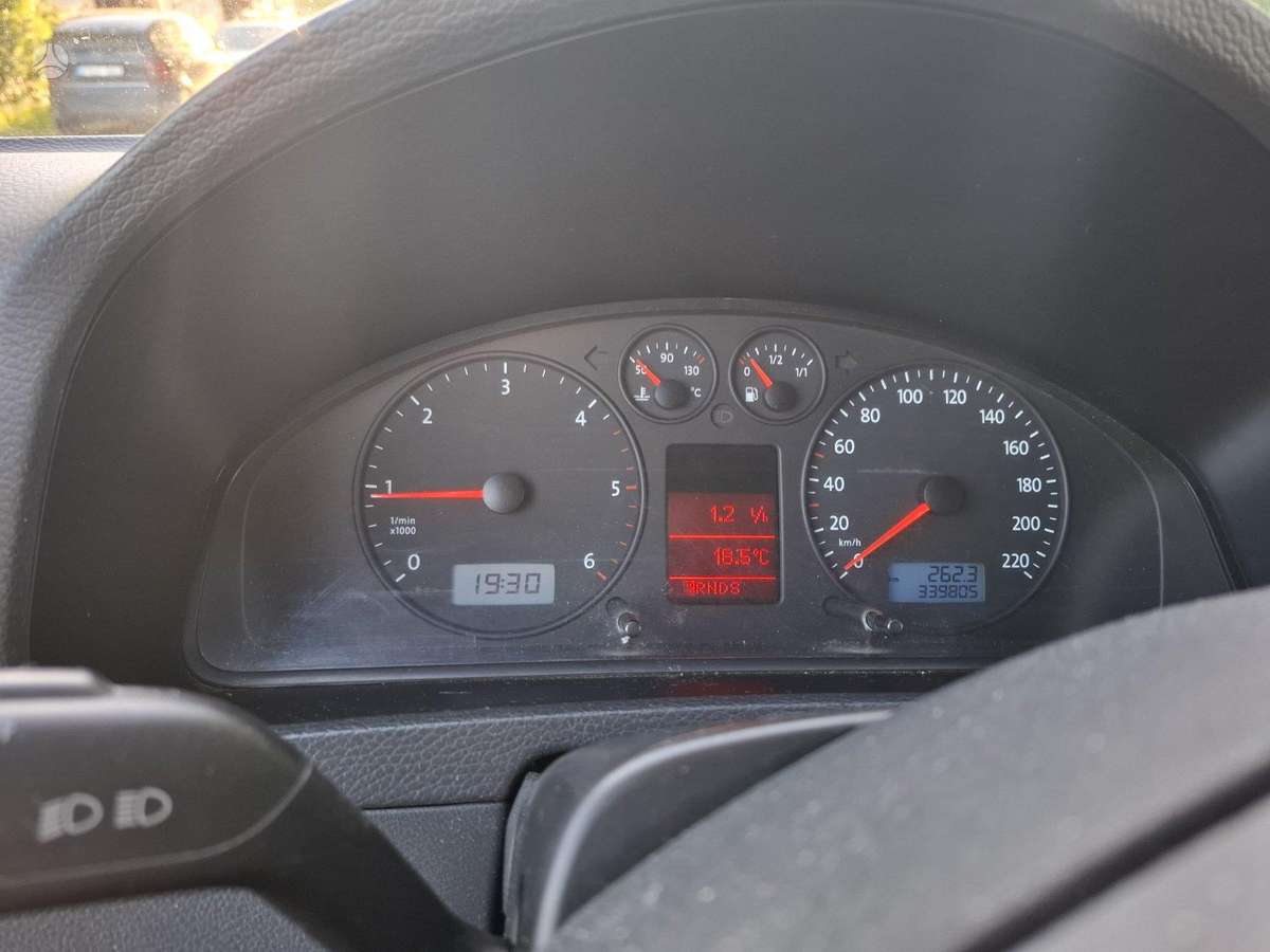 Volkswagen Multivan 2007 — photo 8