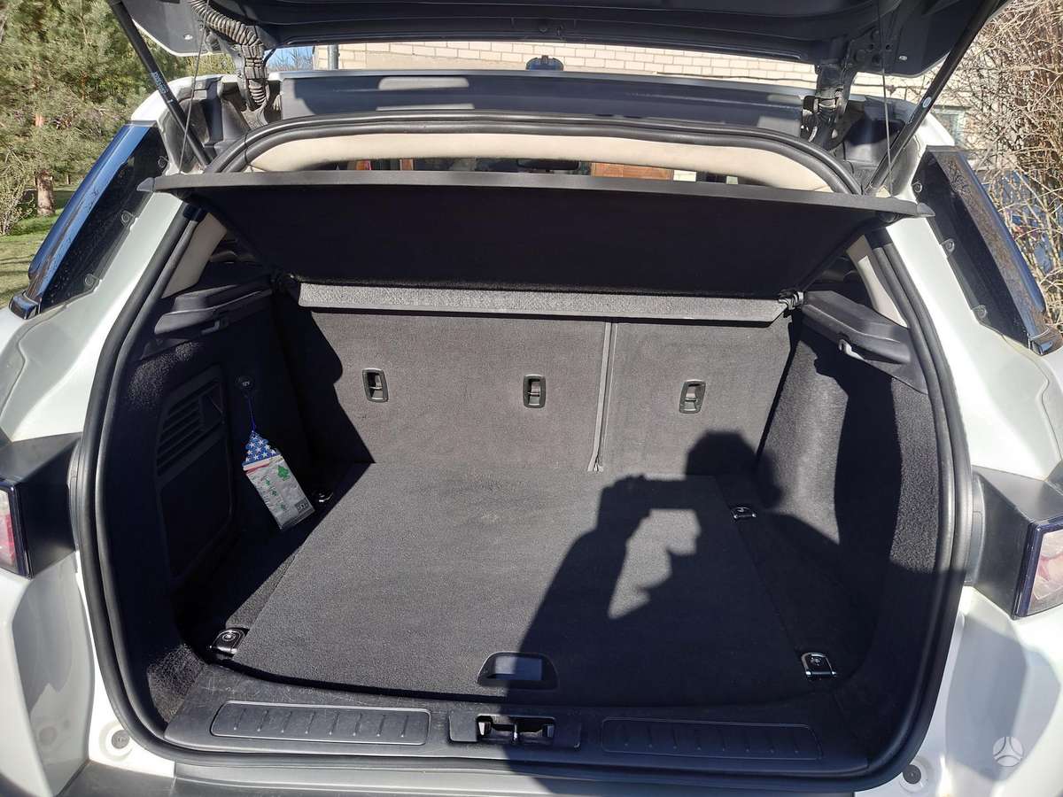 Land Rover 2012 — photo 8