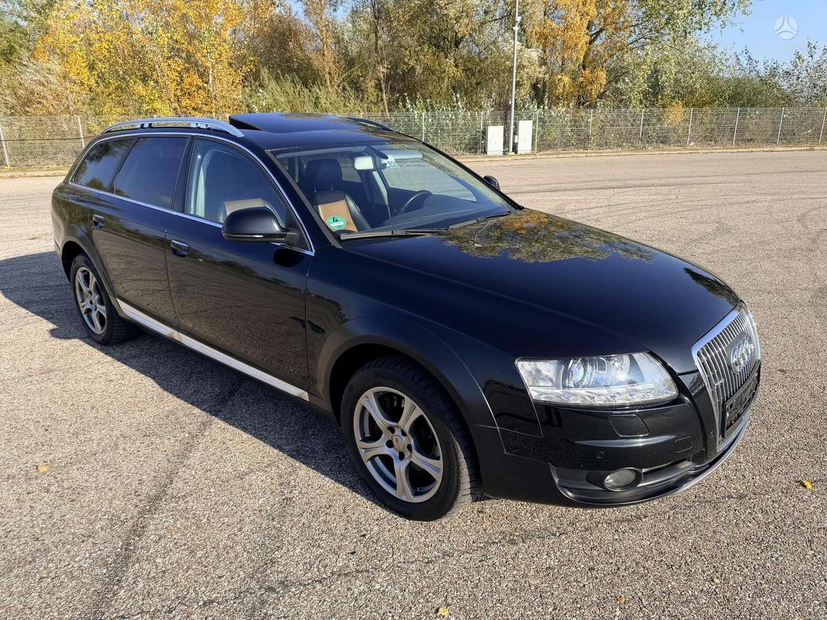Audi A6 2010 — вигляд ззаду