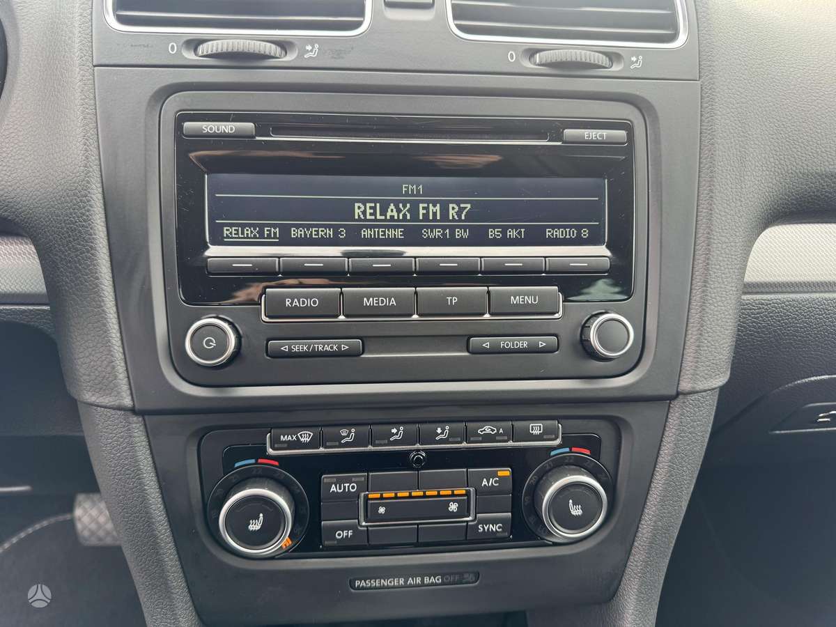 Volkswagen Golf 2013 — photo 12