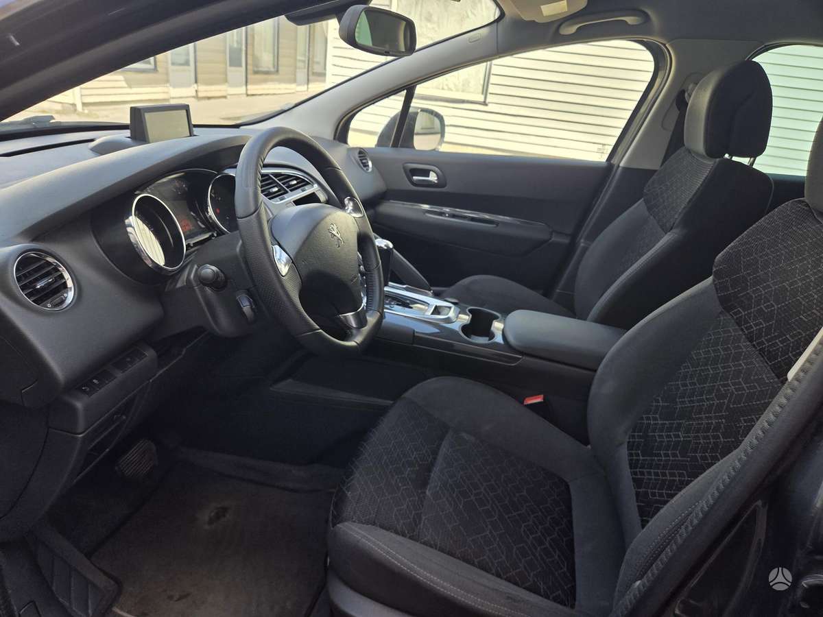 Peugeot 3008 2015 — photo 9