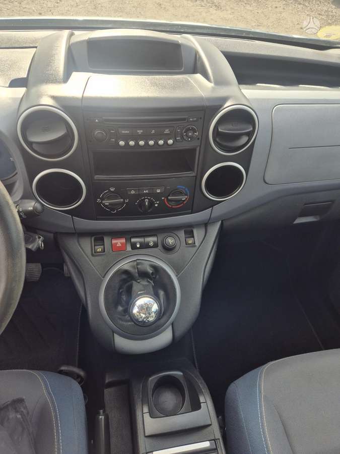 Citroen Berlingo 2012 — photo 16