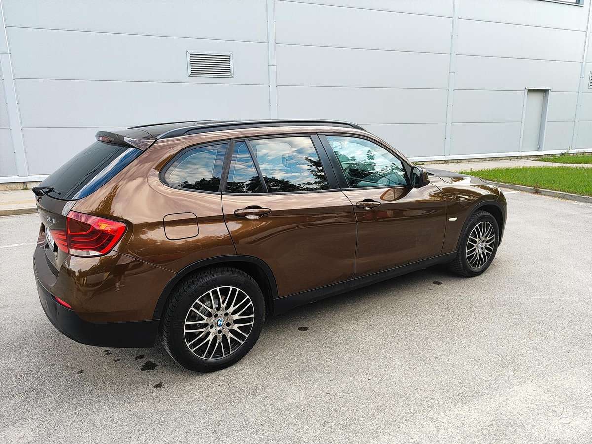 BMW X1 2009 — фото 14