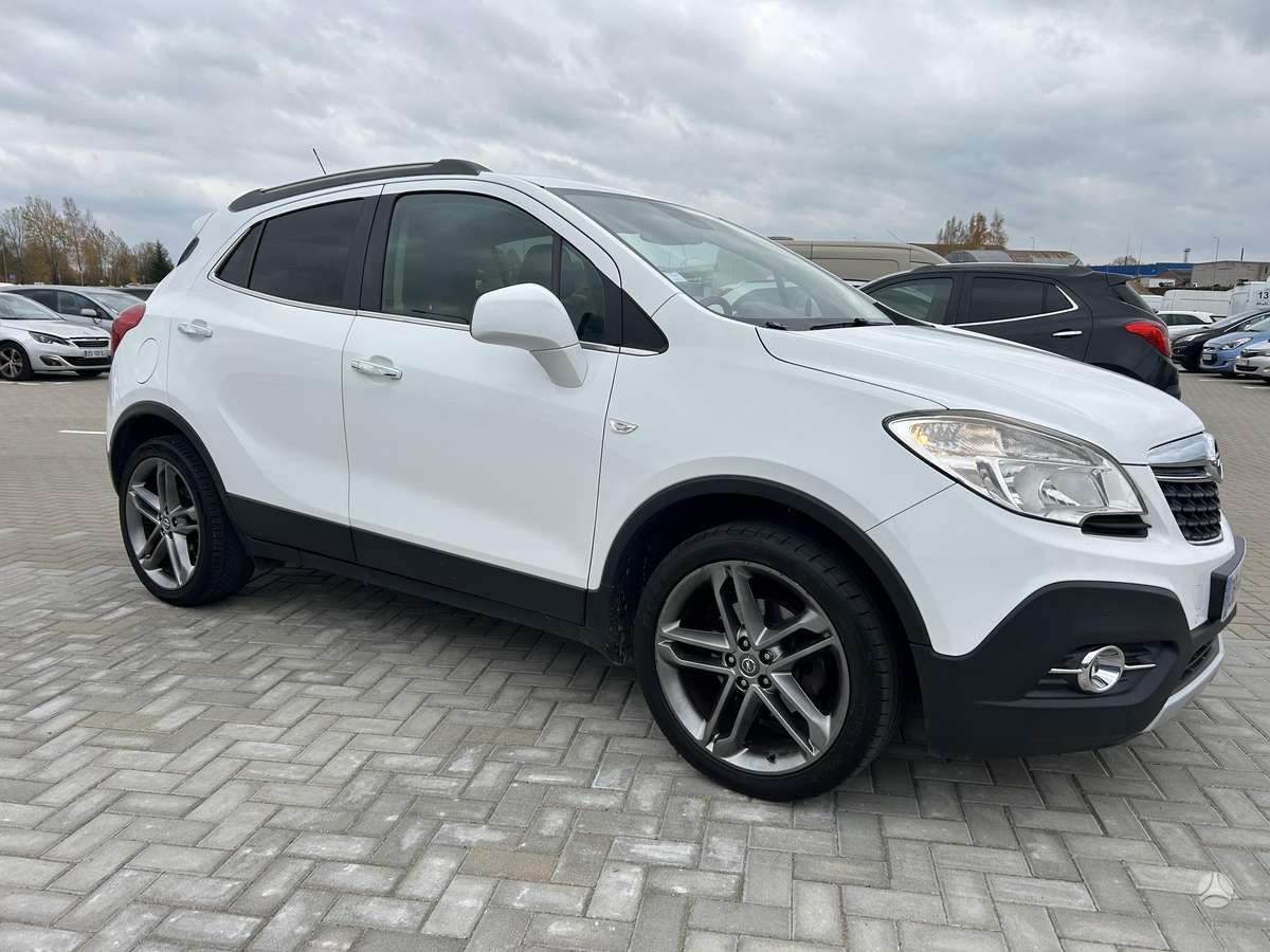 Opel Mokka 2014 — rear view