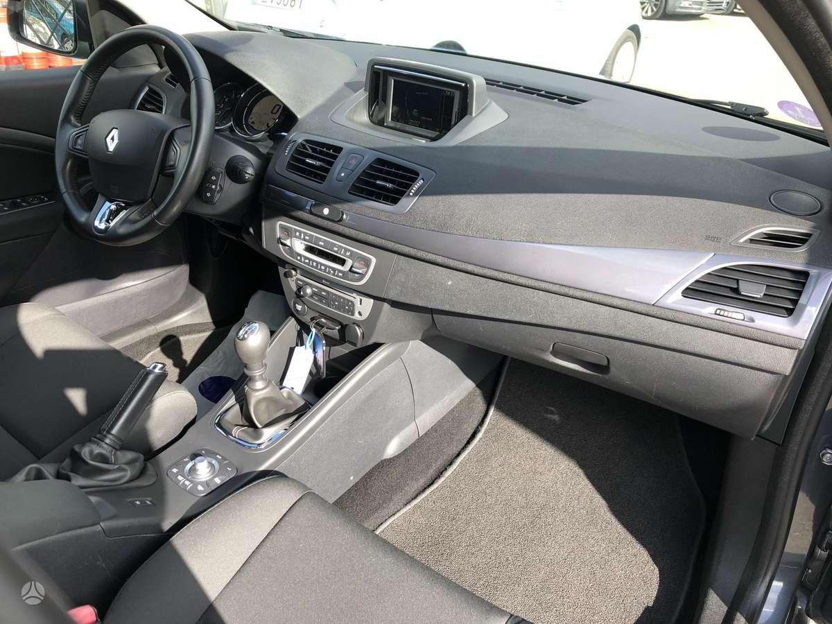 Renault Megane 2015 — photo 7