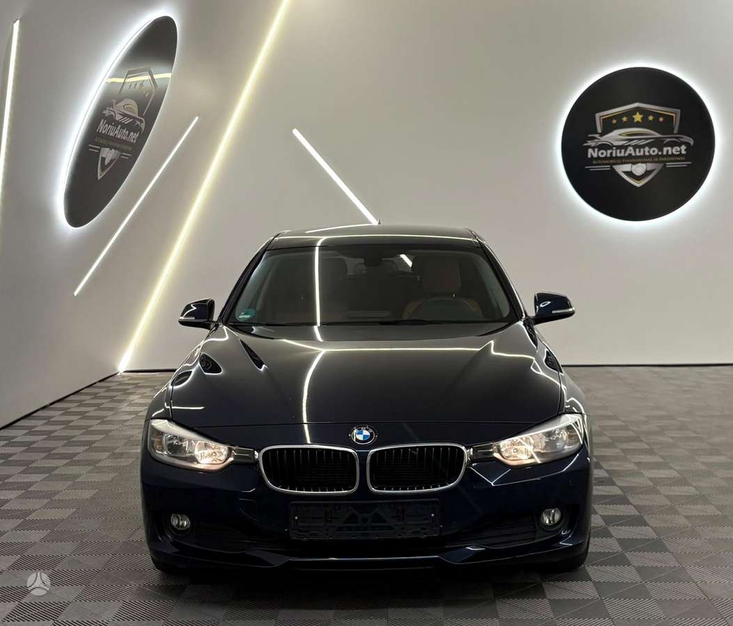 BMW 320 2014 — фото 11