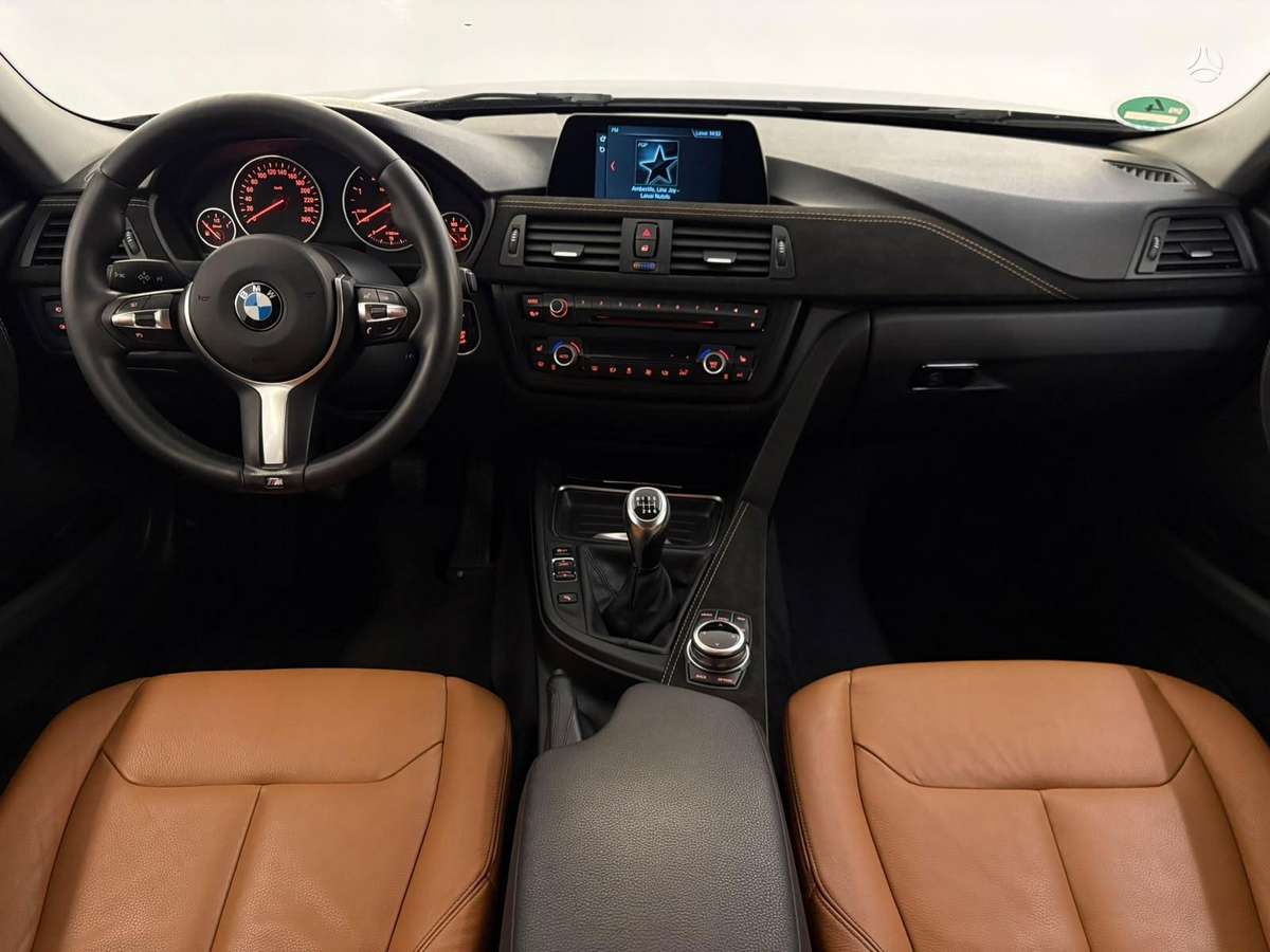 BMW 320 2014 — фото 19