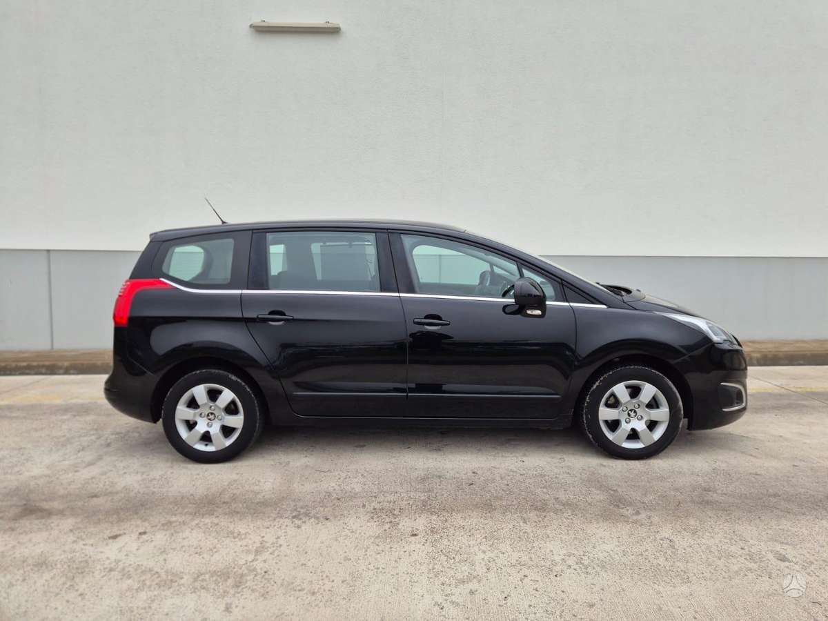 Peugeot 5008 2014 — двигун 1598 cm³, 156 HP (115kW)