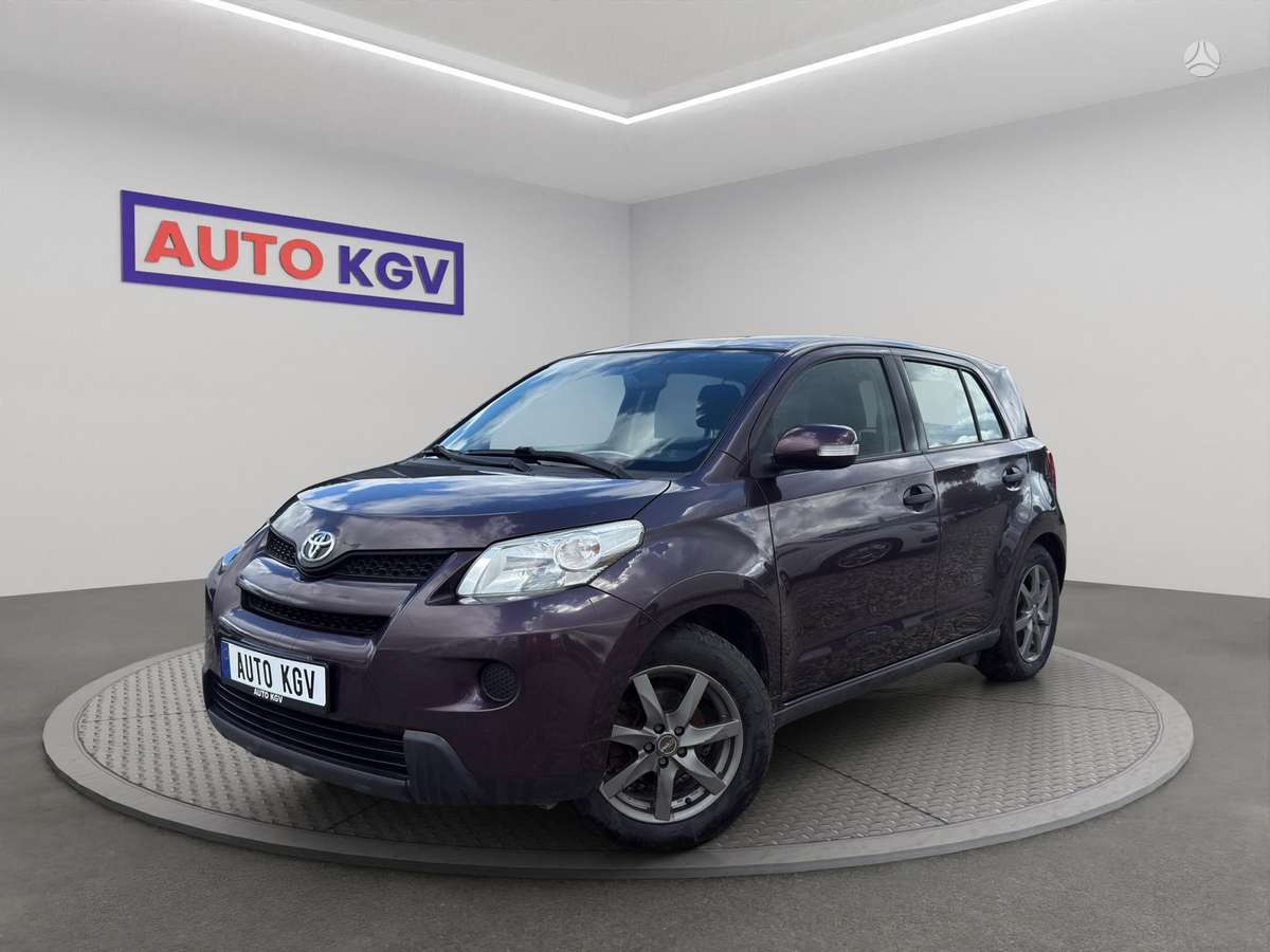 Toyota Urban, 2009