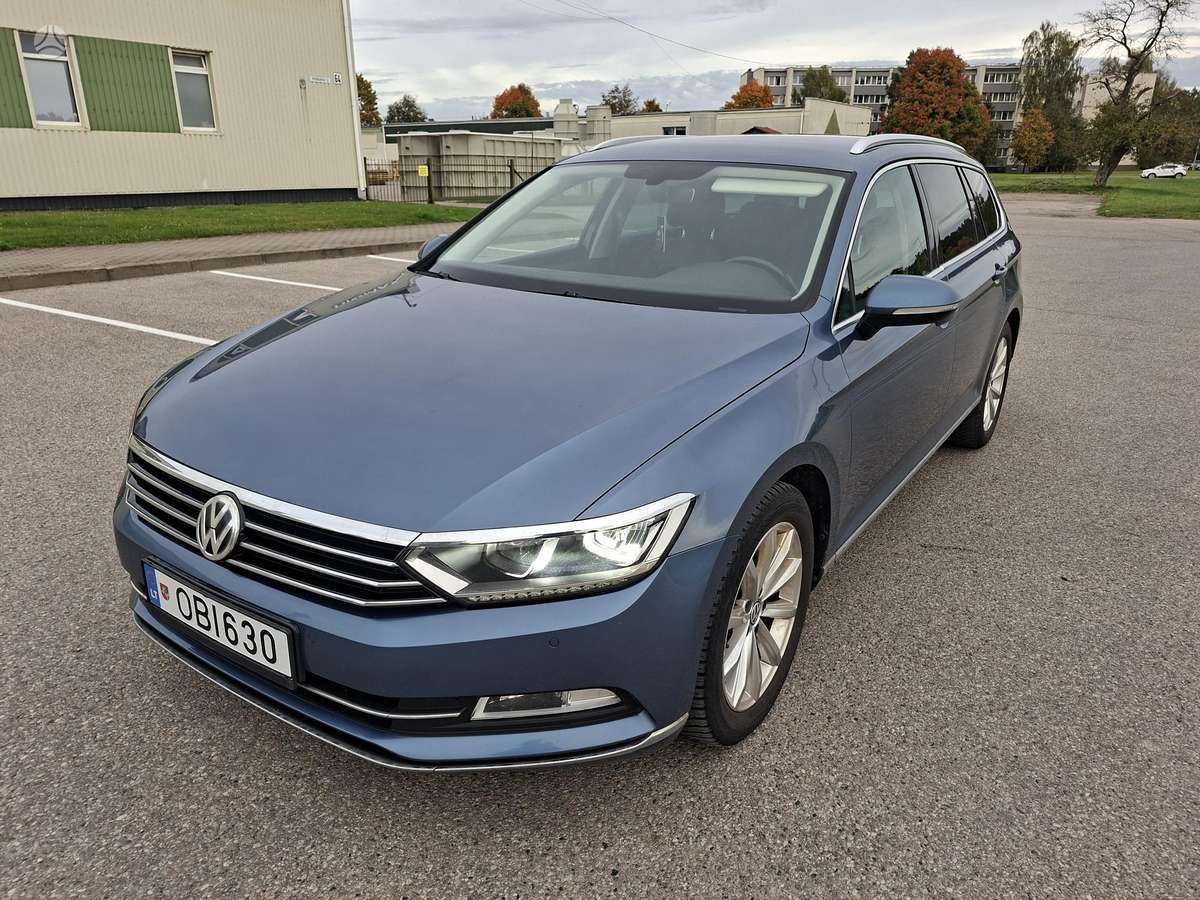 Volkswagen Passat 2015 — interior