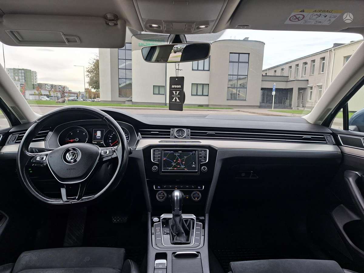 Volkswagen Passat 2015 — photo 7