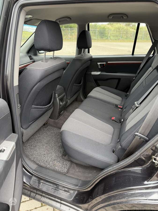 Hyundai Santa 2007 — photo 16