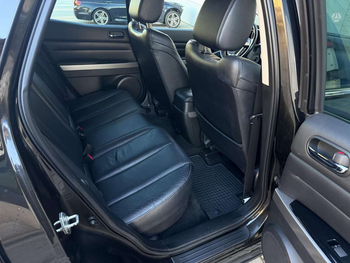 Mazda CX-7 2010 — photo 14