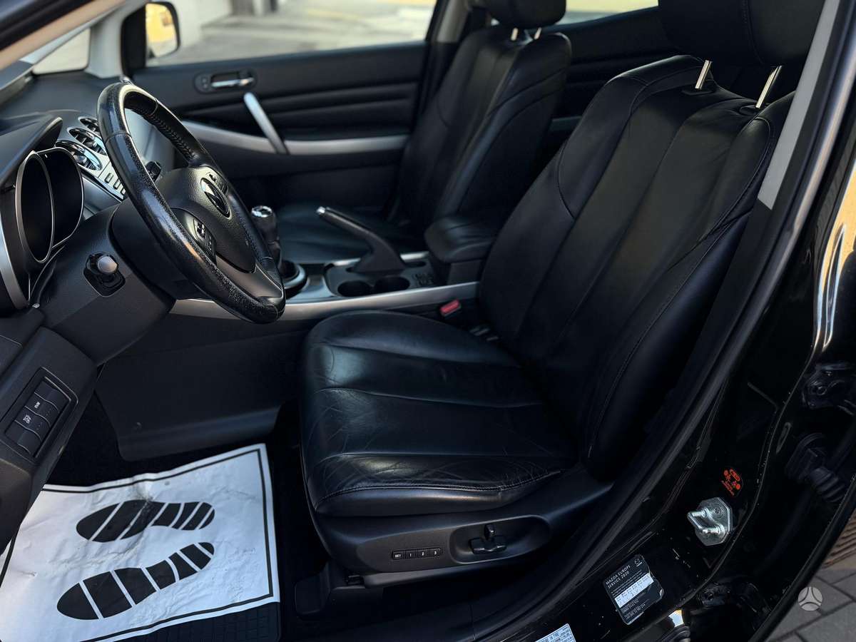 Mazda CX-7 2010 — photo 22