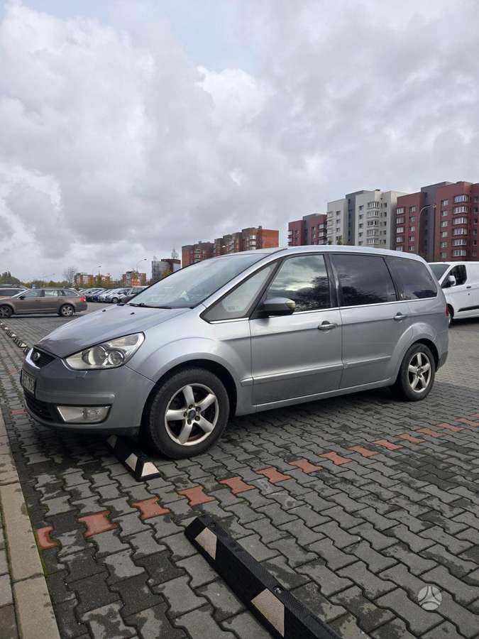 Ford Galaxy 2007 — photo 10