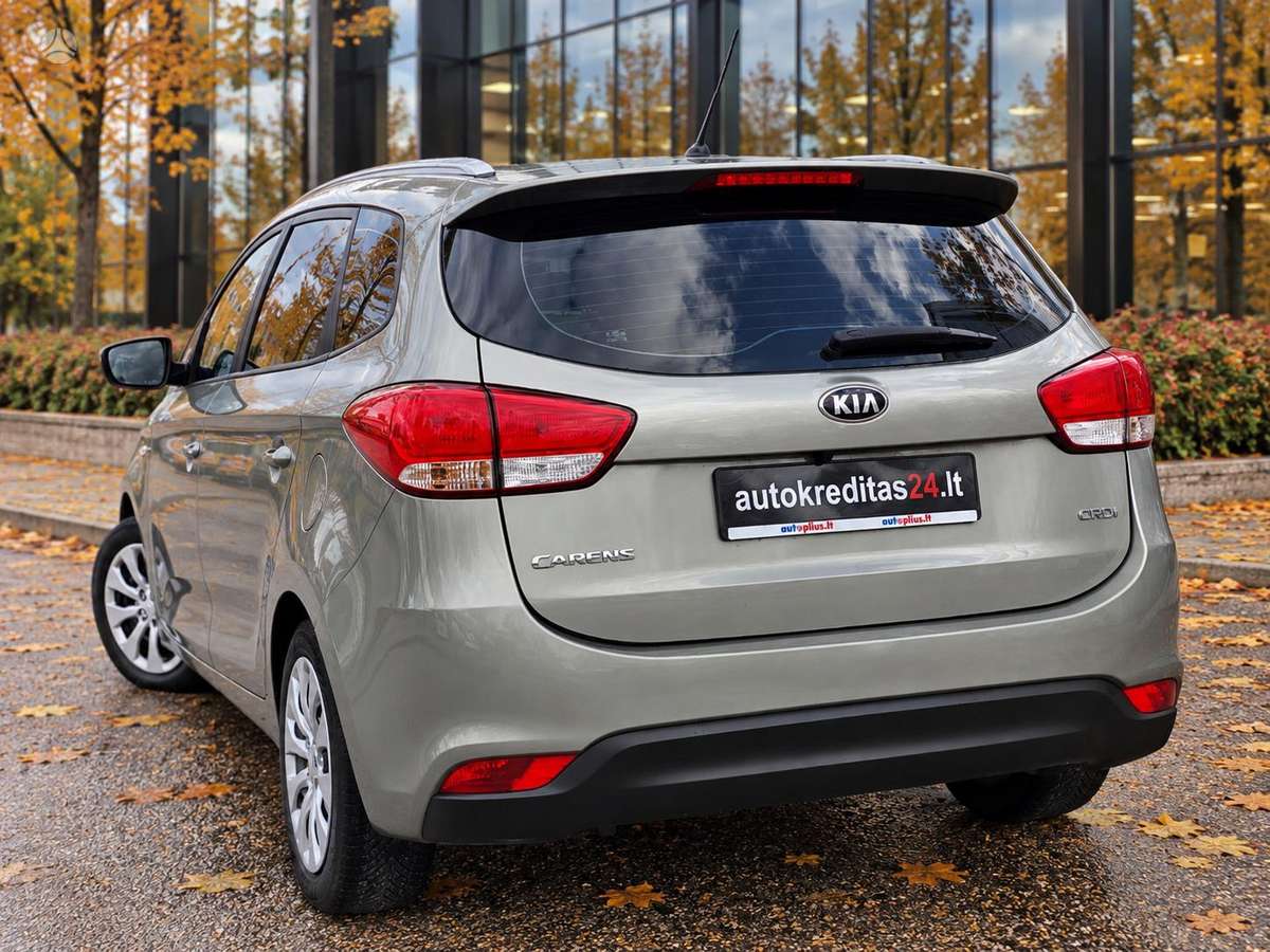Kia Carens 2013 — photo 10