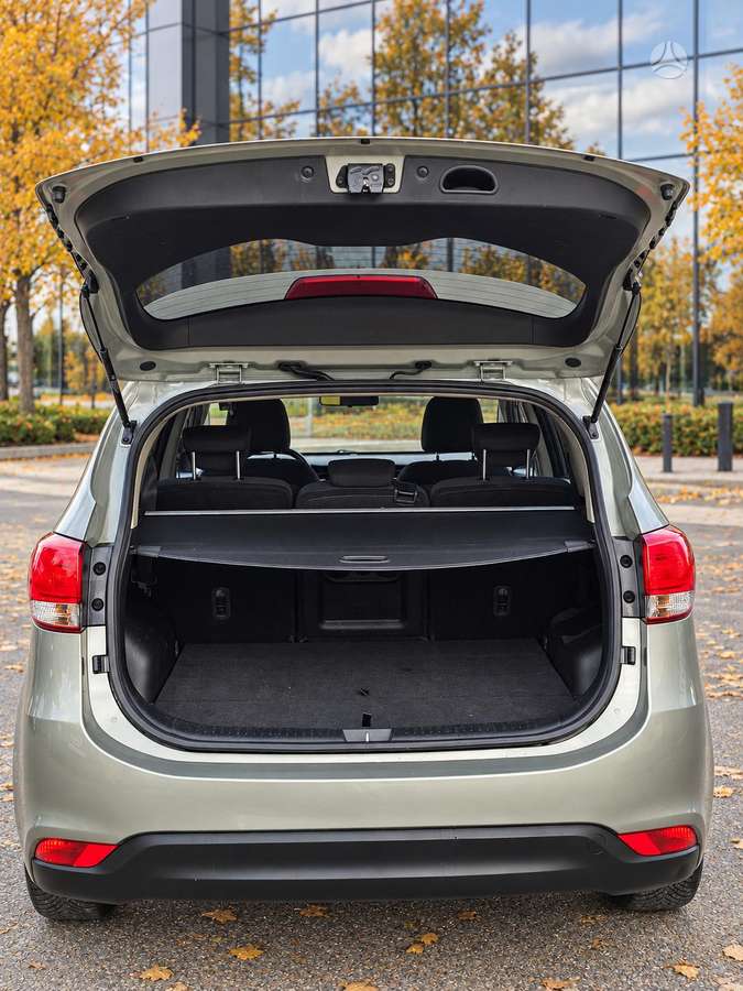 Kia Carens 2013 — photo 26