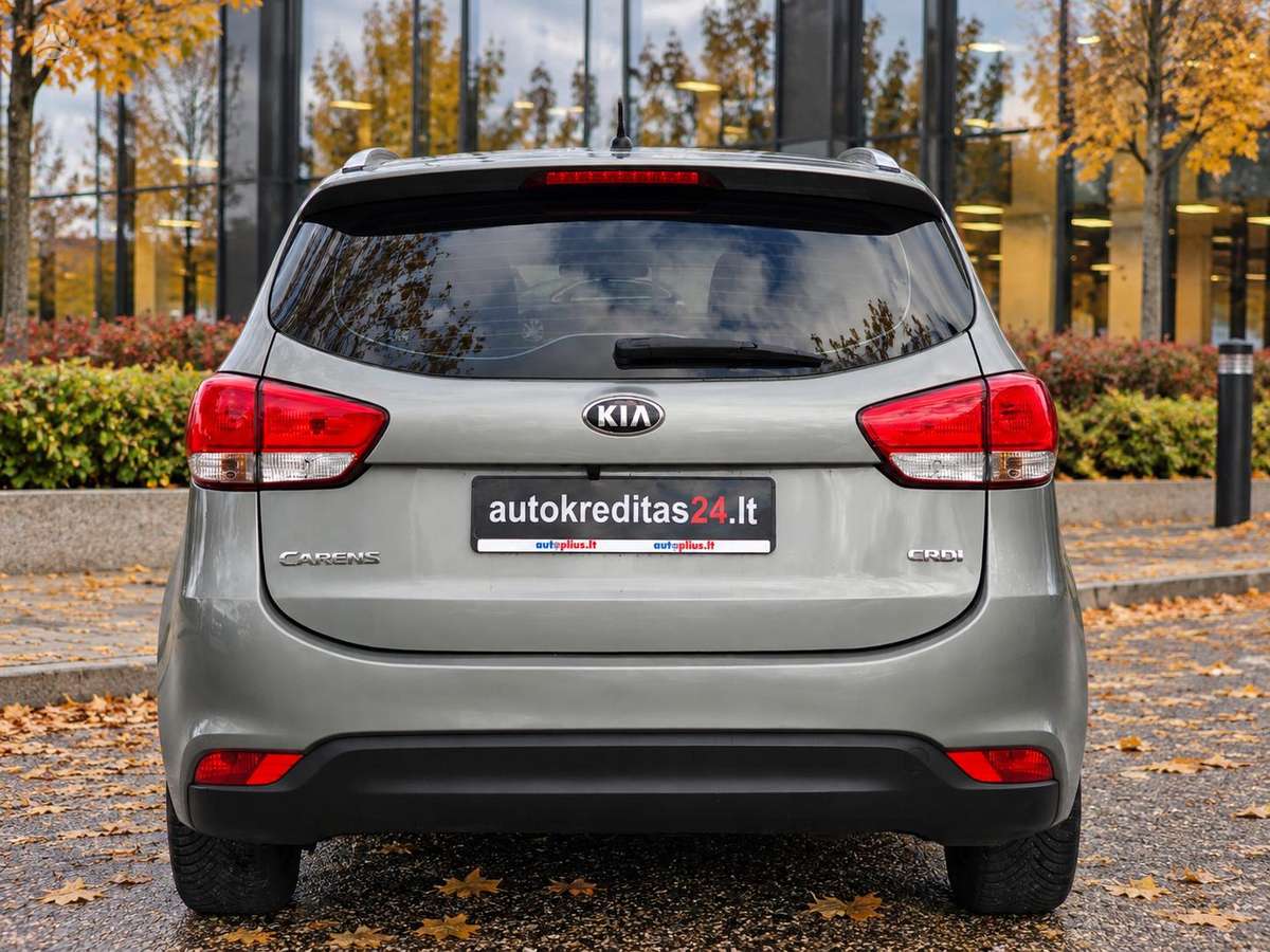 Kia Carens 2013 — photo 8
