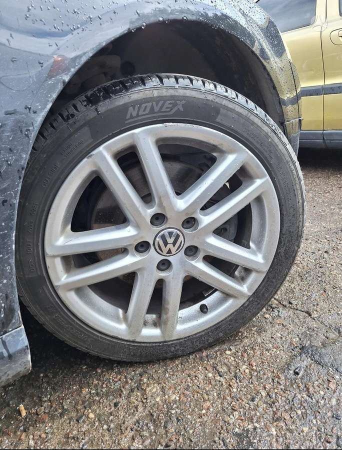 Volkswagen Passat 2009 — photo 15