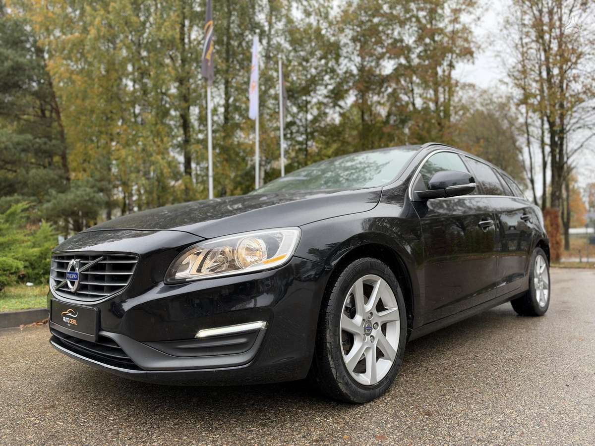 Volvo V60 2014 — photo 5