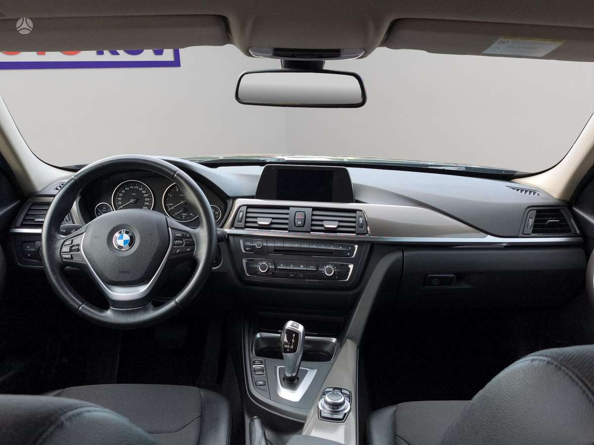 BMW 316 2013 — photo 13