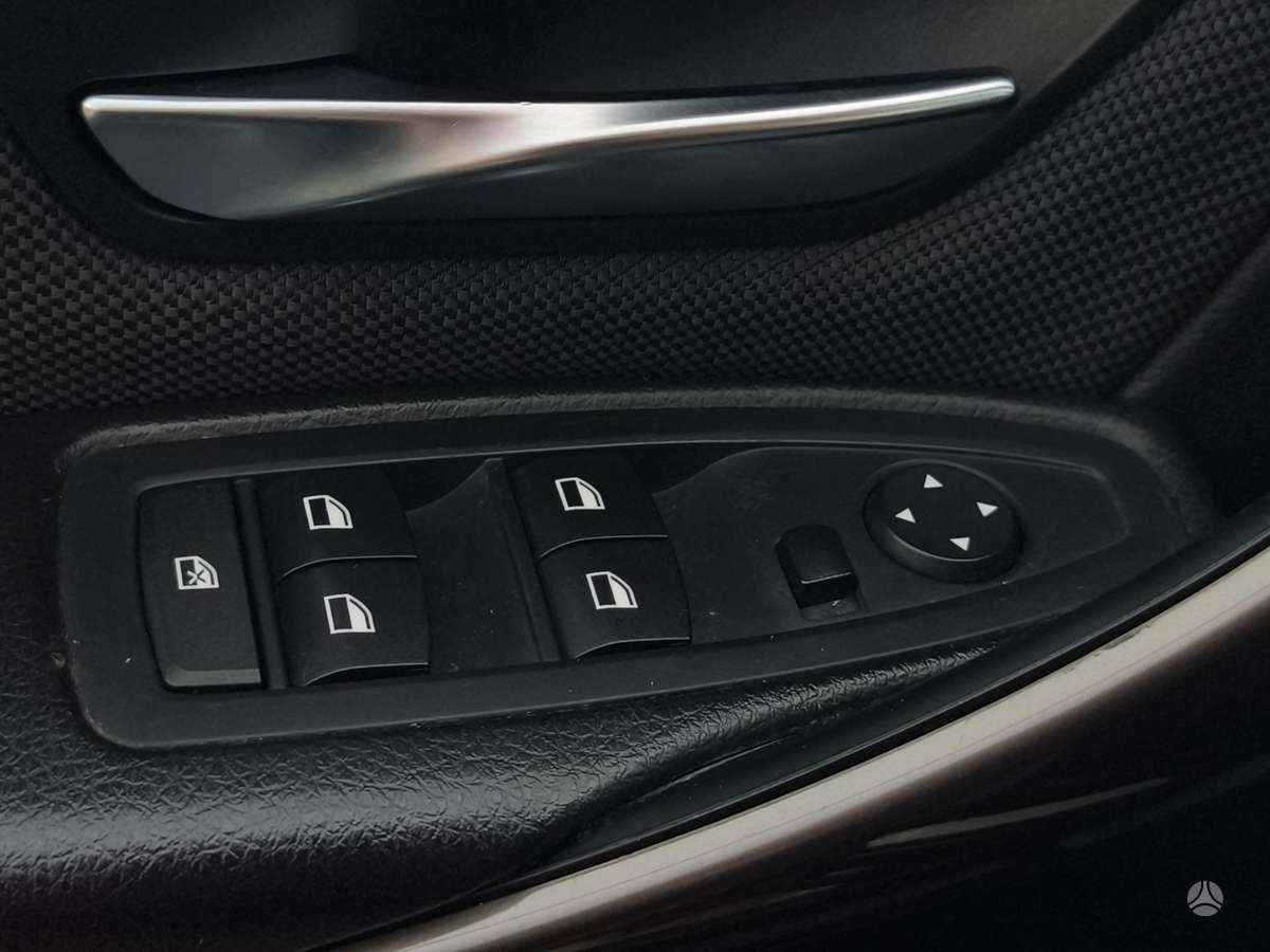 BMW 316 2013 — photo 14