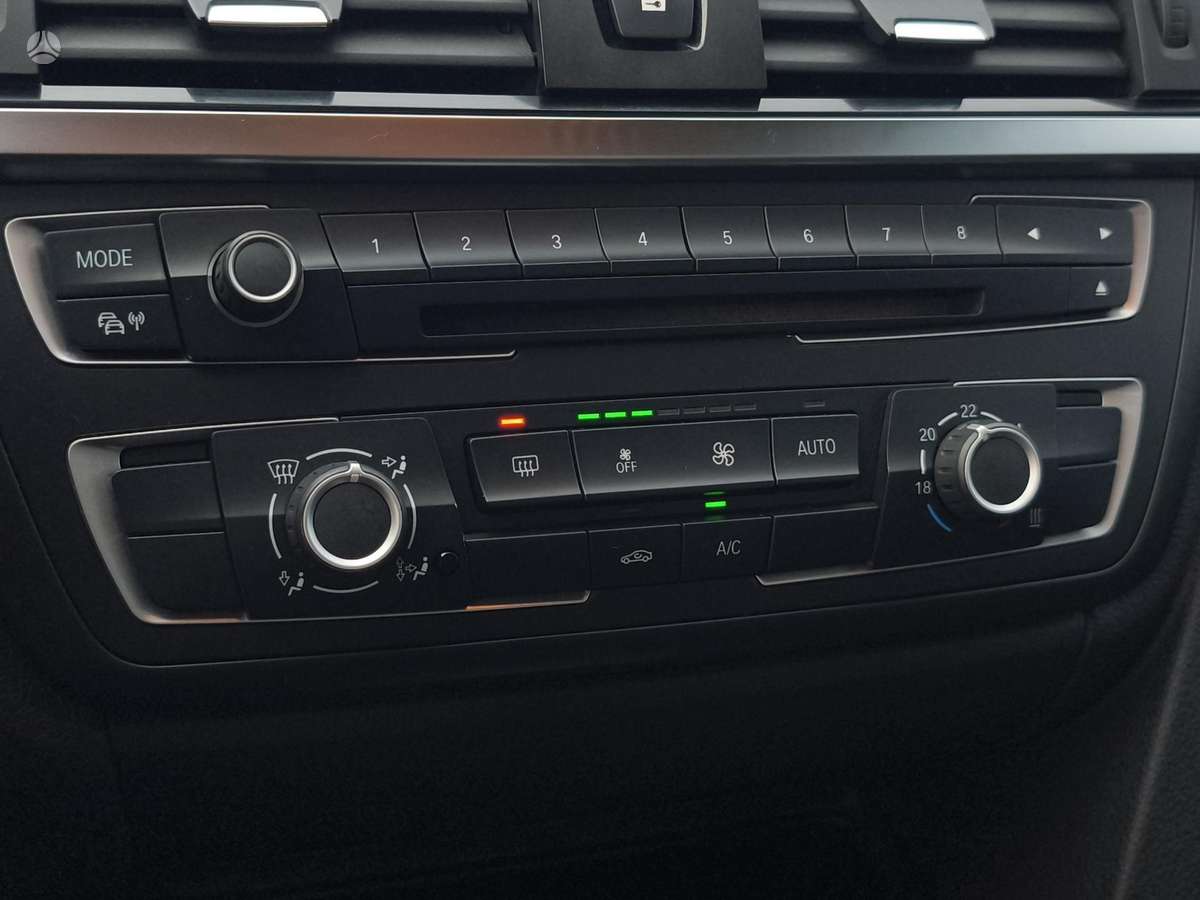 BMW 316 2013 — photo 17