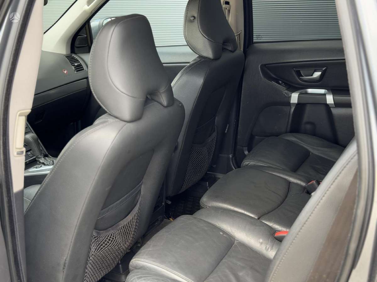 Volvo XC90 2007 — photo 10