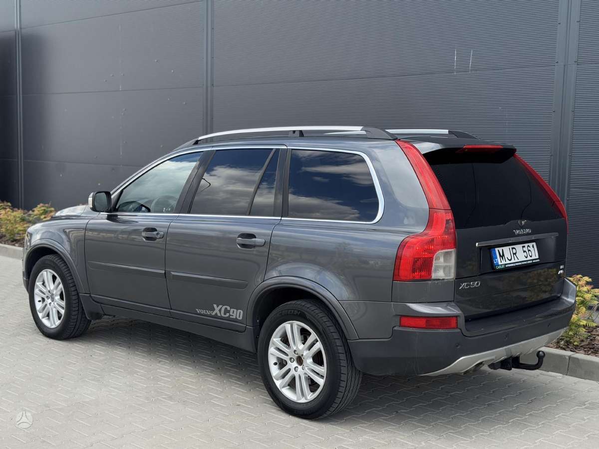 Volvo XC90 2007 — interior
