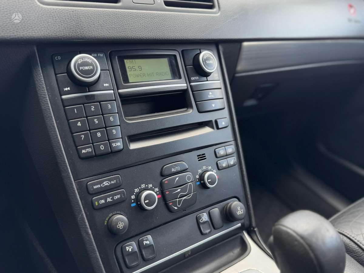 Volvo XC90 2007 — photo 6