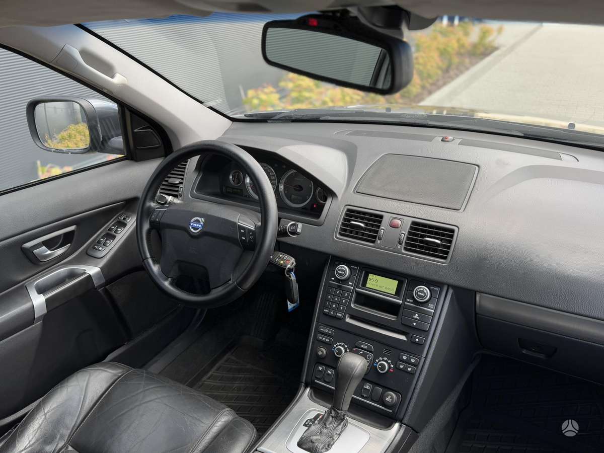 Volvo XC90 2007 — photo 8