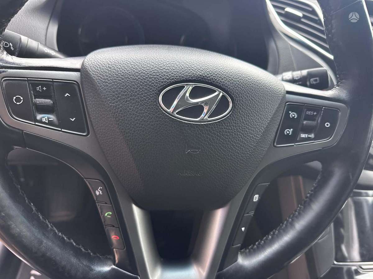 Hyundai i40 2015 — photo 13