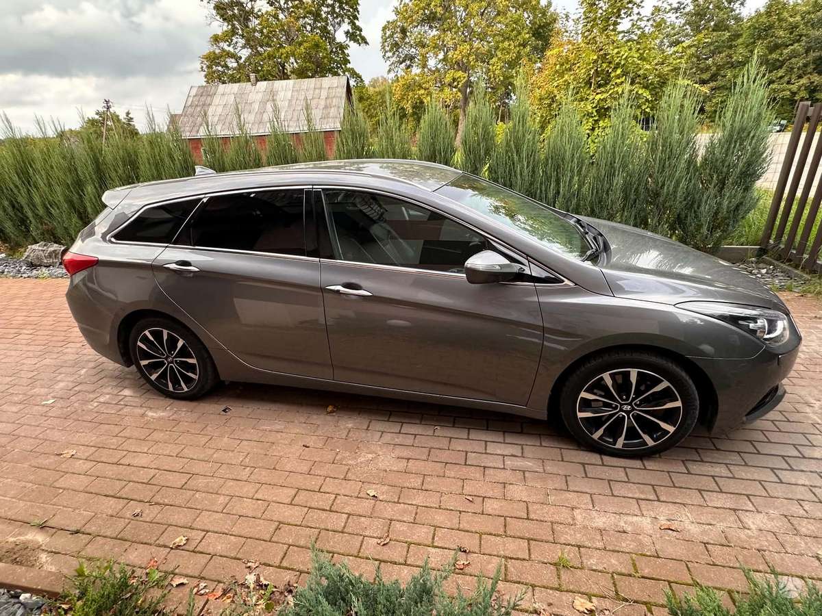 Hyundai i40 2015 — photo 8