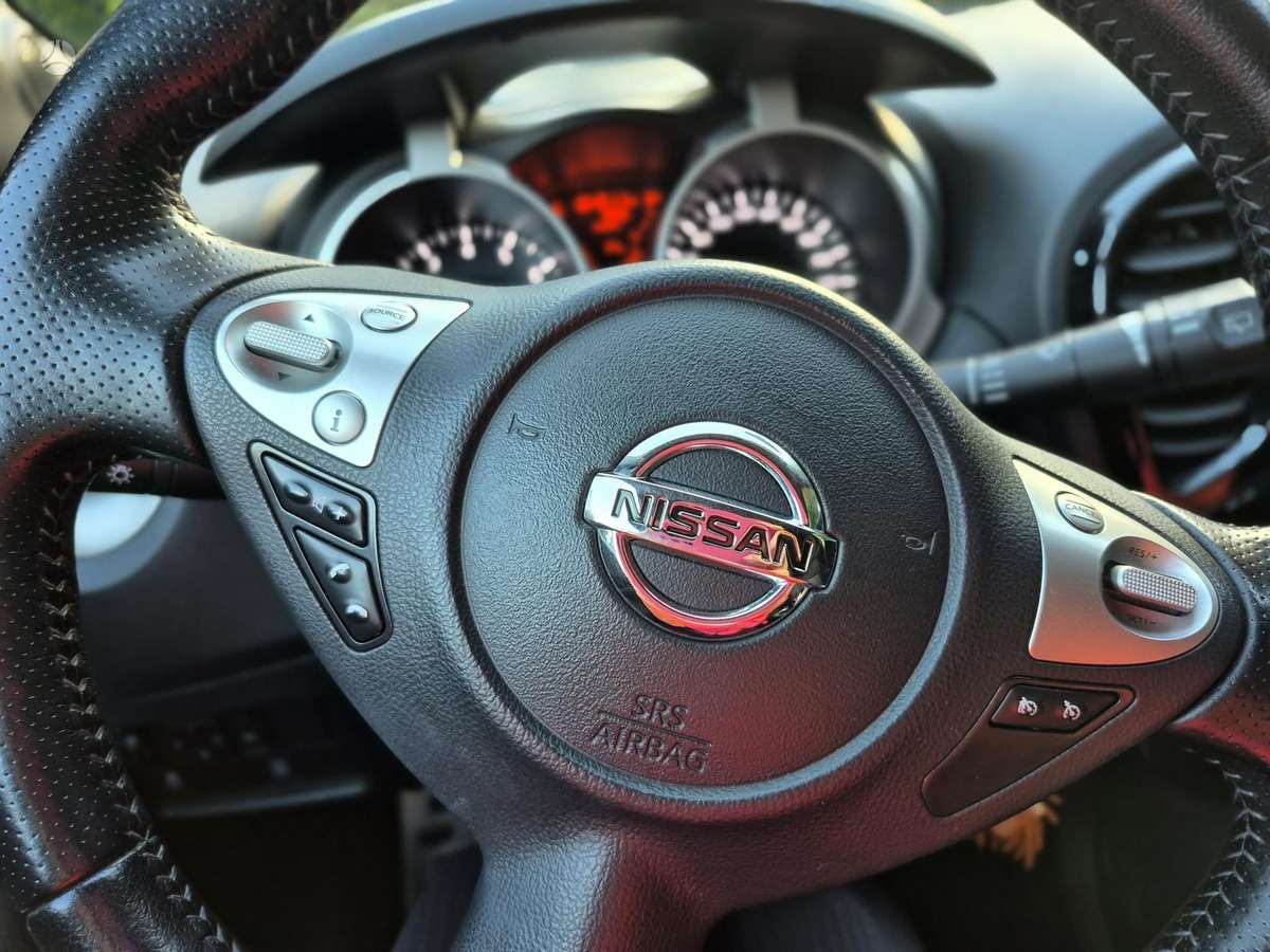 Nissan Juke 2015 — photo 8