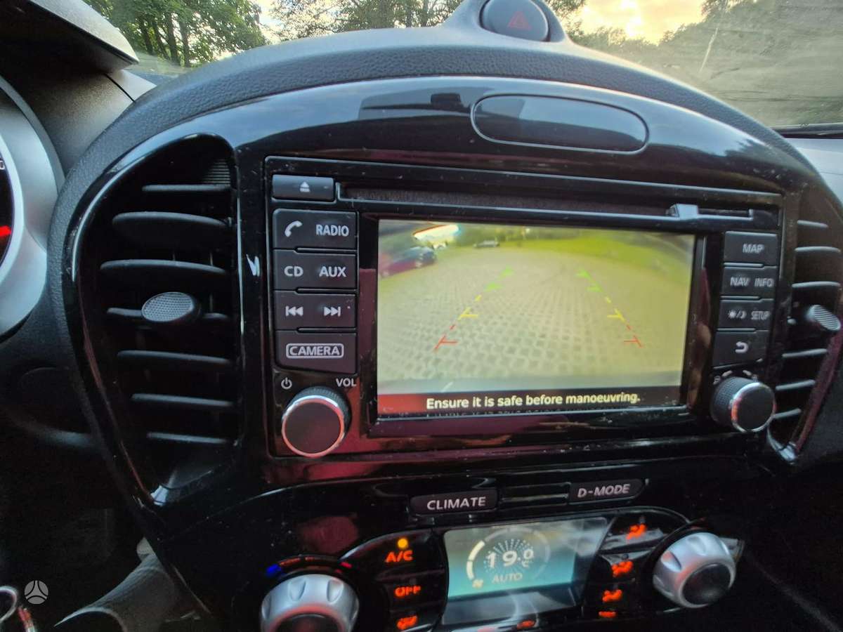Nissan Juke 2015 — photo 9