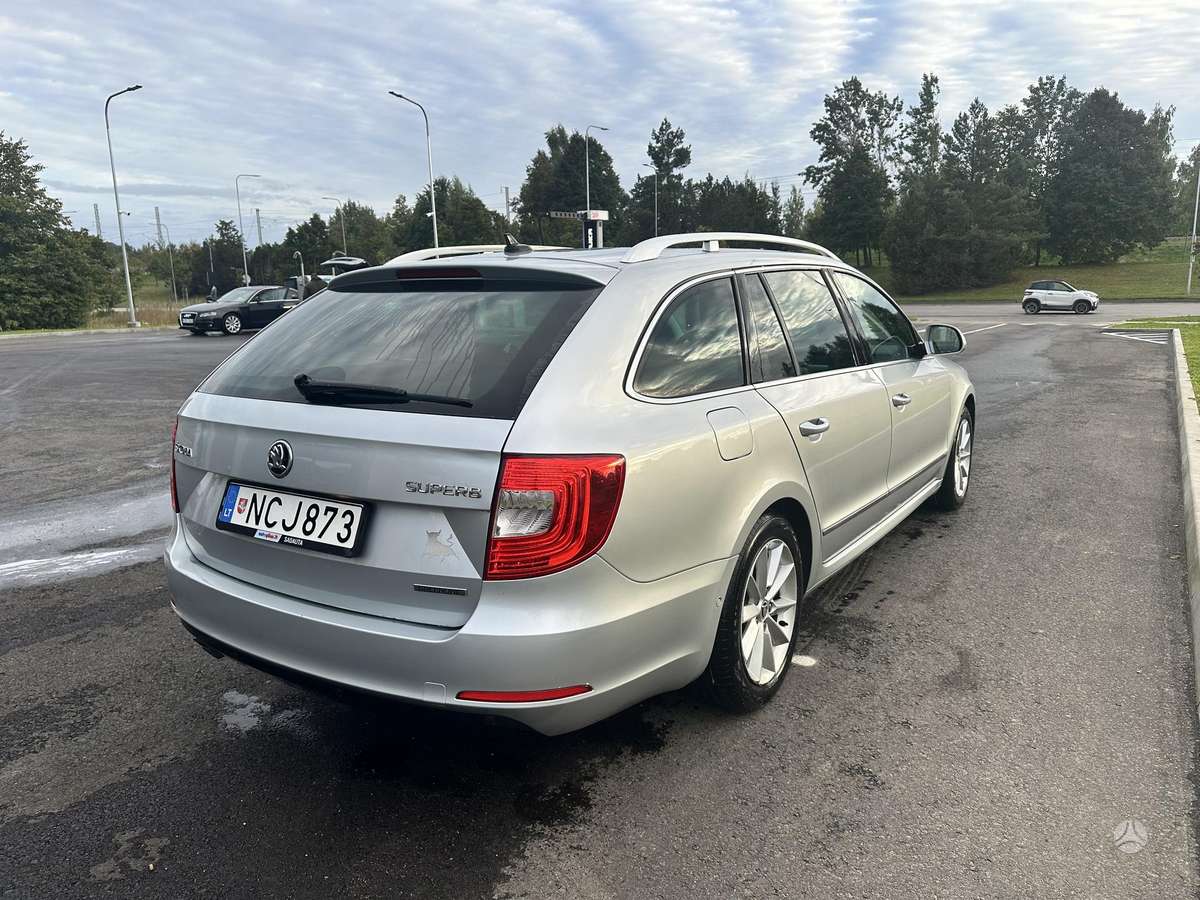 Skoda Superb 2015 — photo 5