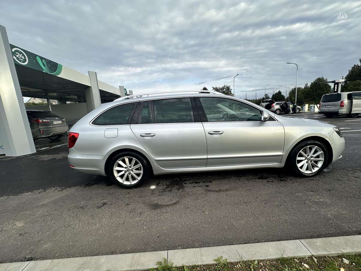 Skoda Superb 2015 — photo 6