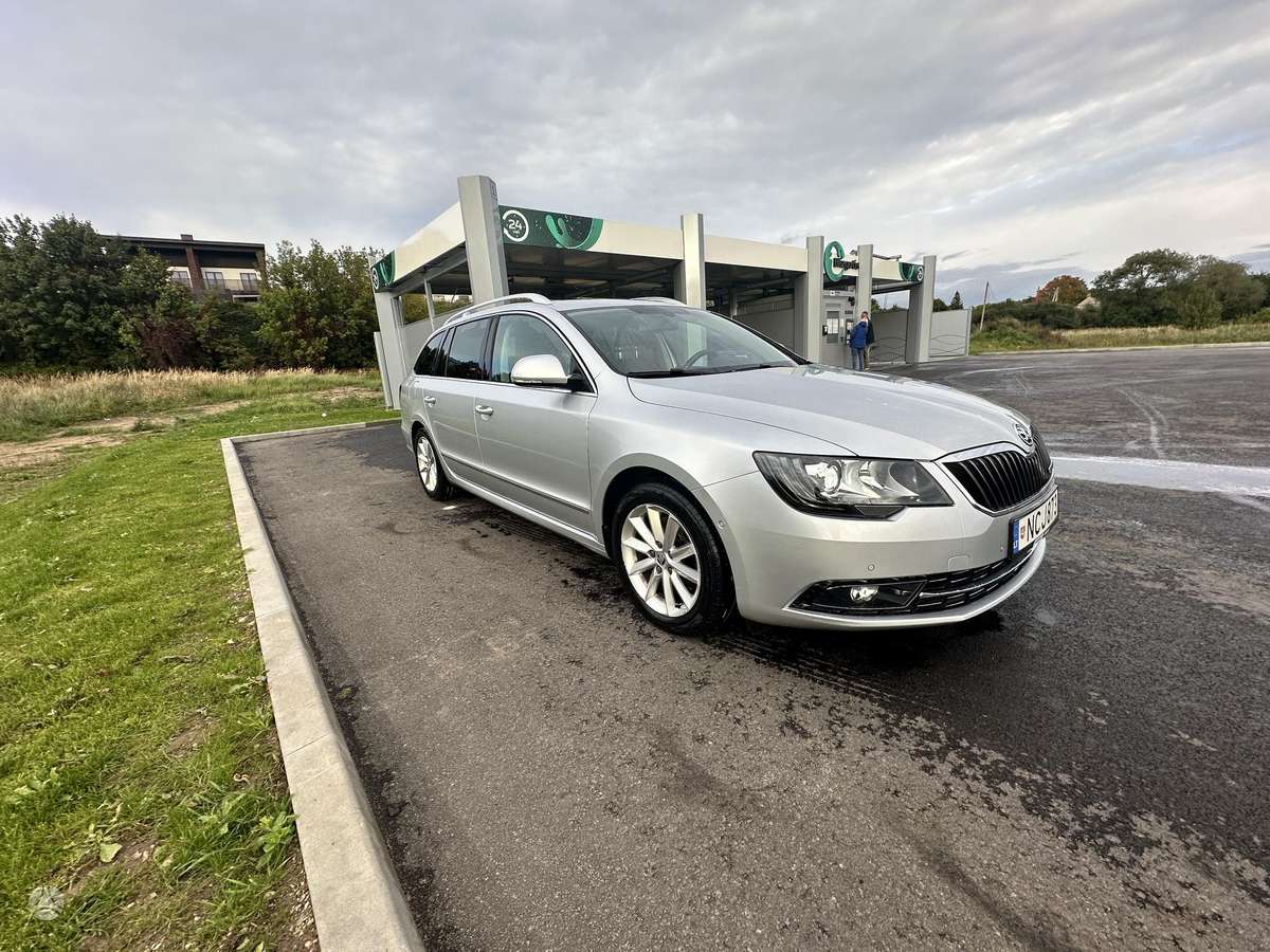 Skoda Superb 2015 — photo 7