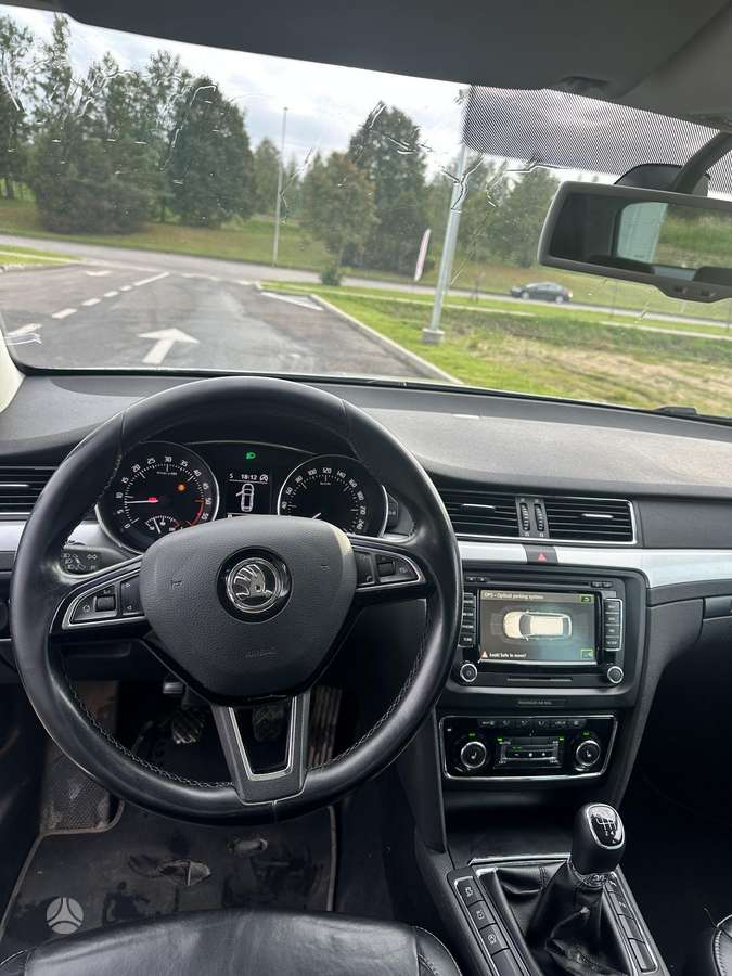 Skoda Superb 2015 — photo 8
