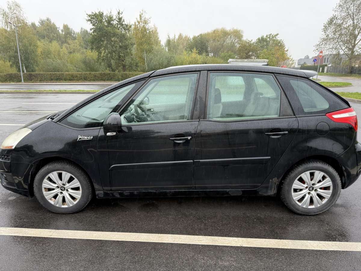 Citroen C4 2007 — вигляд ззаду