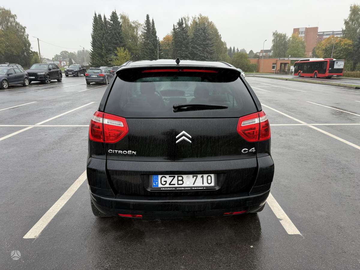 Citroen C4 2007 — двигун 1560 cm³, 109 HP (80kW)