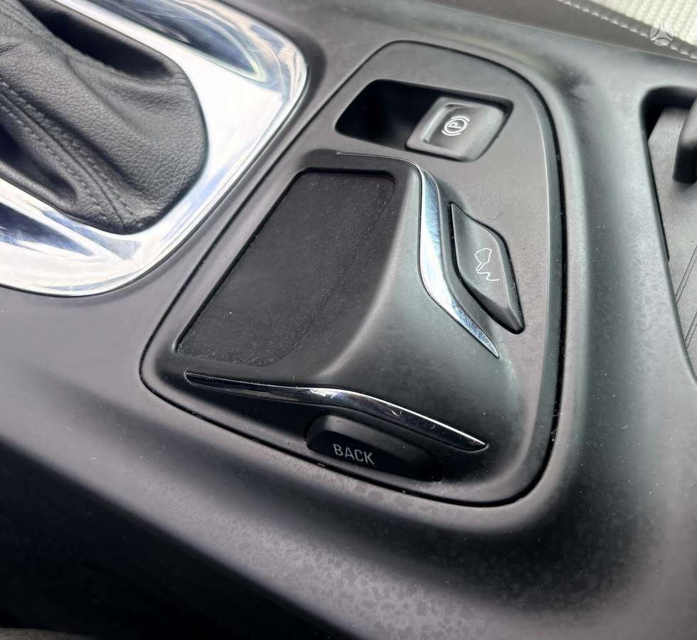 Opel Insignia 2013 — photo 11