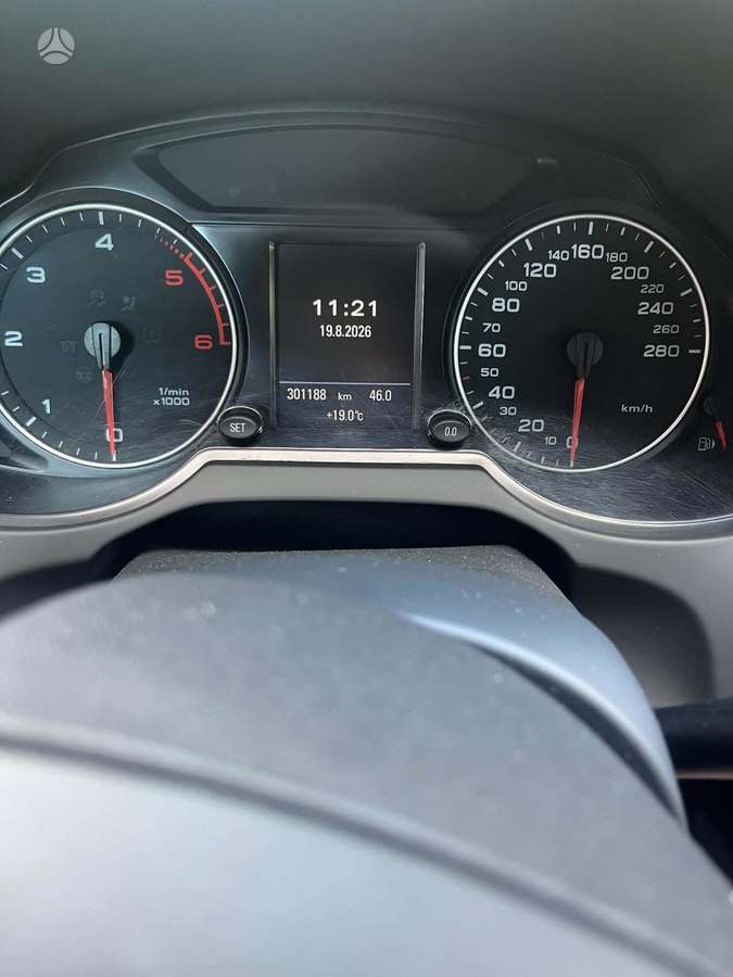 Audi Q5 2008 — photo 8
