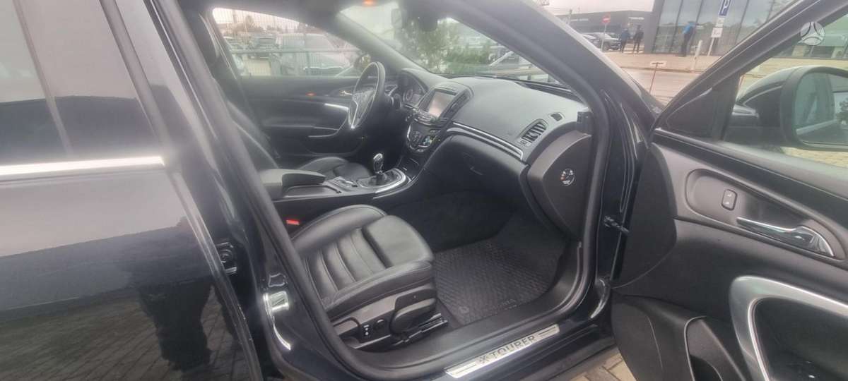 Opel Insignia 2014 — photo 14