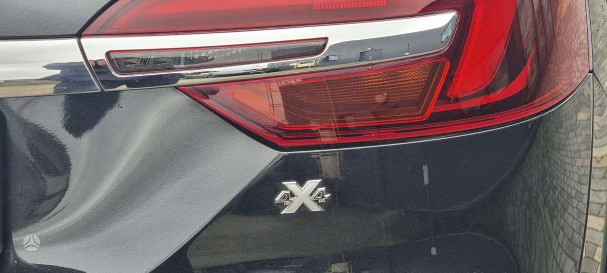 Opel Insignia 2014 — photo 20