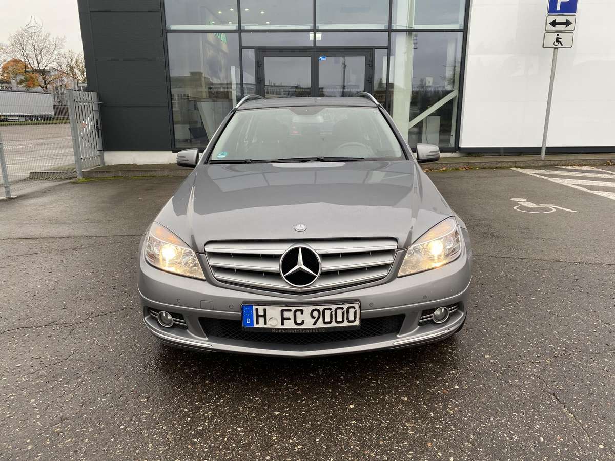 Mercedes-Benz C220 2009 — photo 5