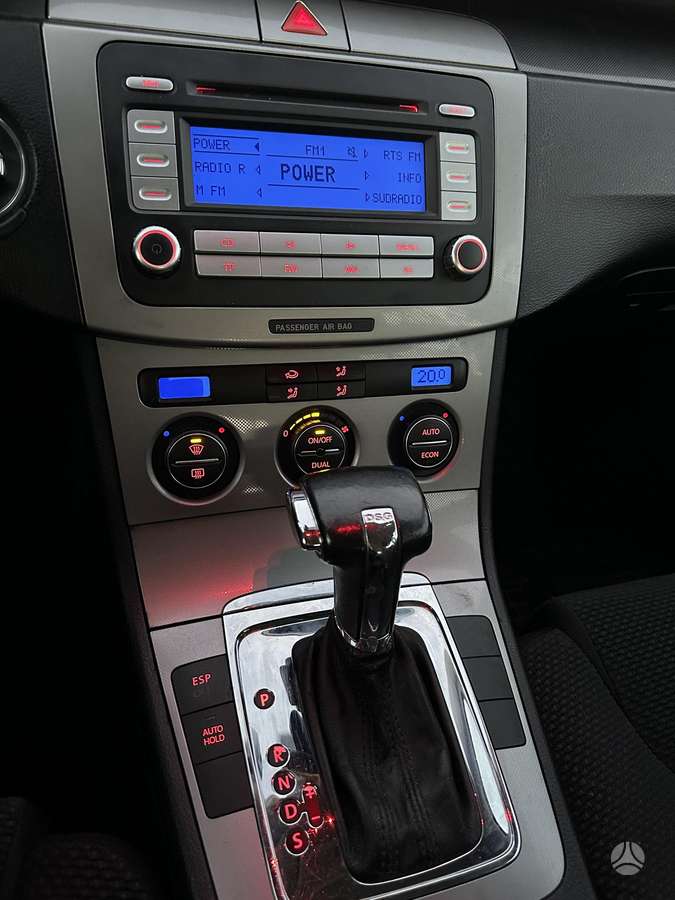 Volkswagen Passat 2007 — photo 11