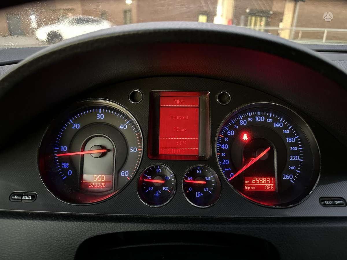 Volkswagen Passat 2007 — photo 12